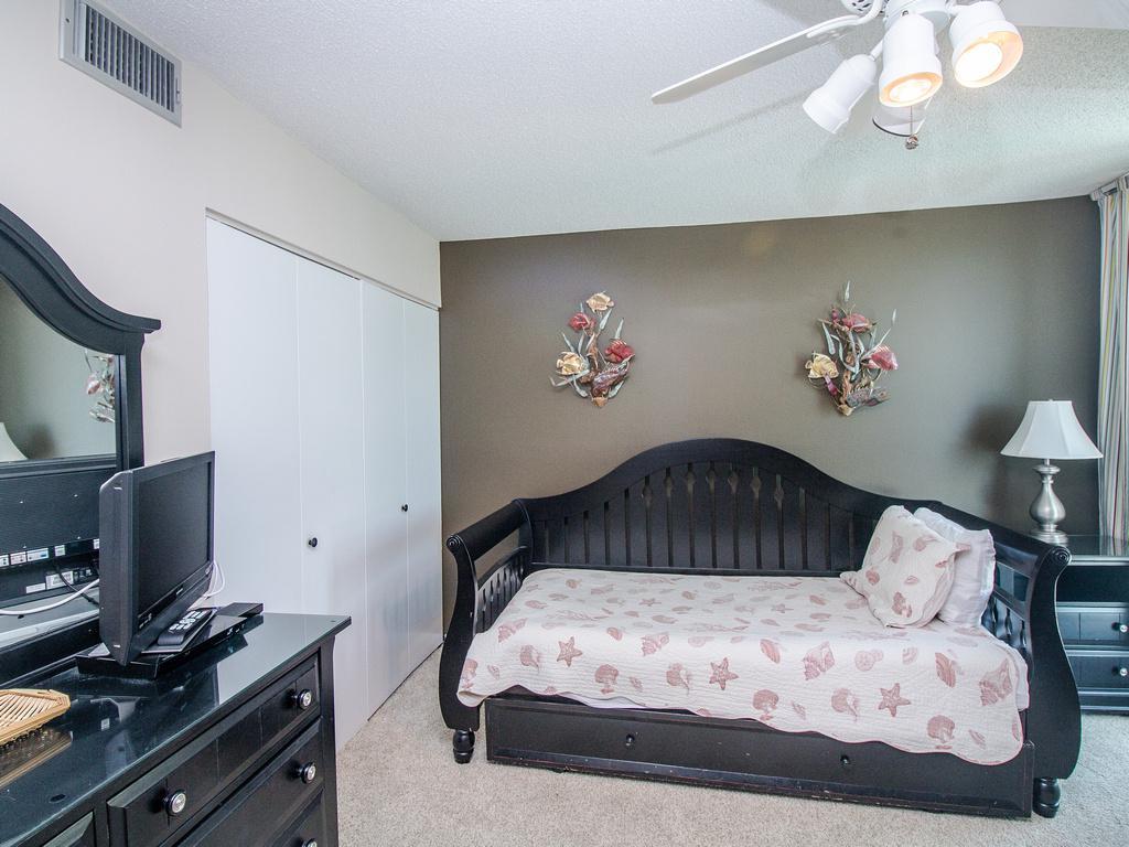 608 Island House Condo - thumb 10