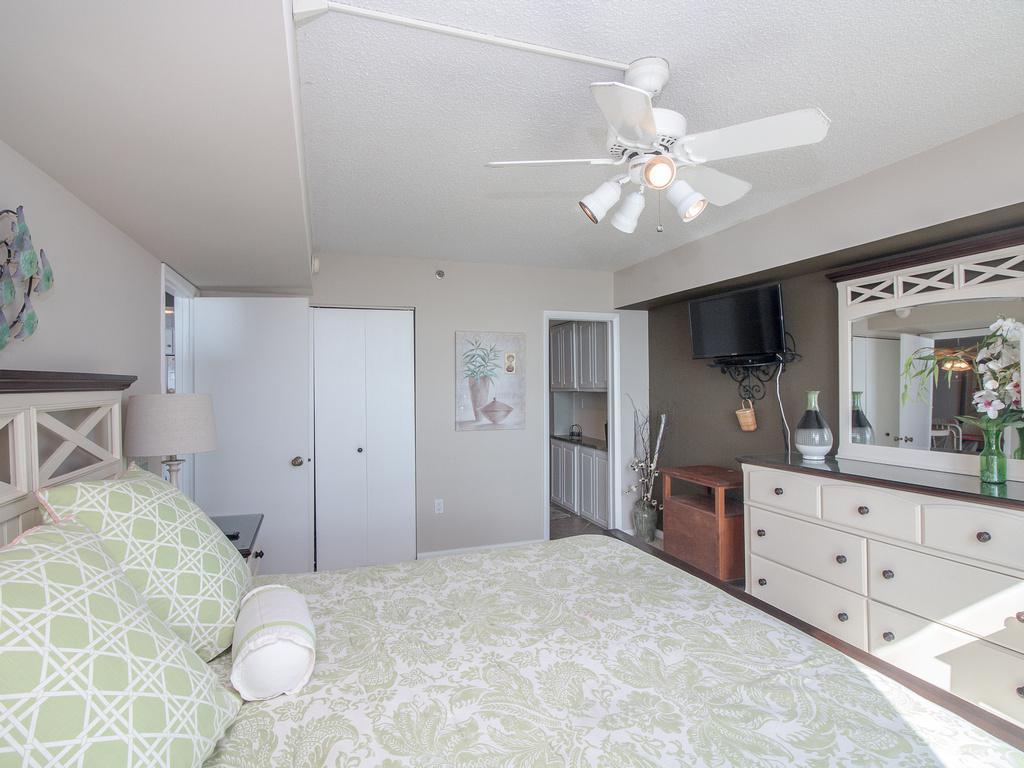 608 Island House Condo - thumb 16