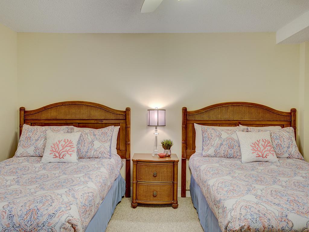 110 Chesapeake House Condo - thumb 22