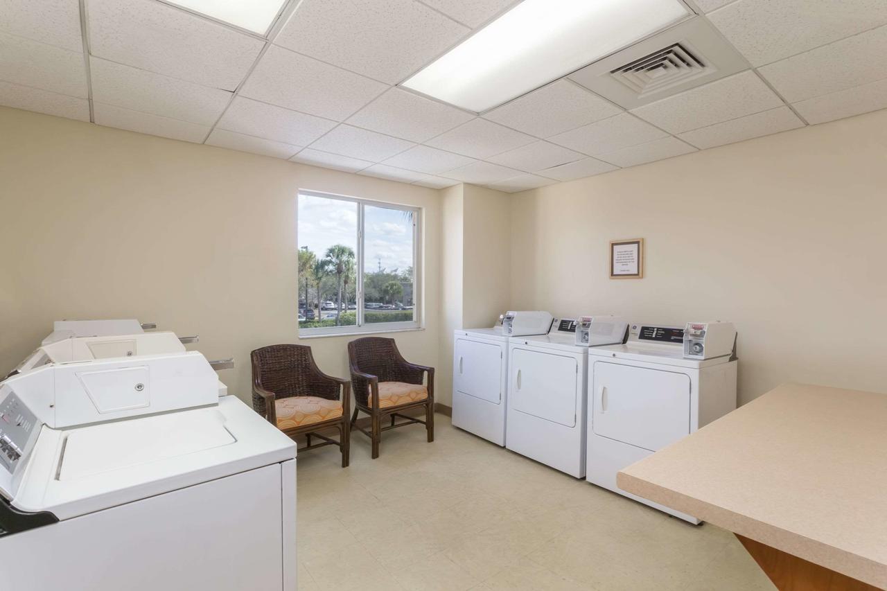 Hawthorn Suites By Wyndham Naples - thumb 30