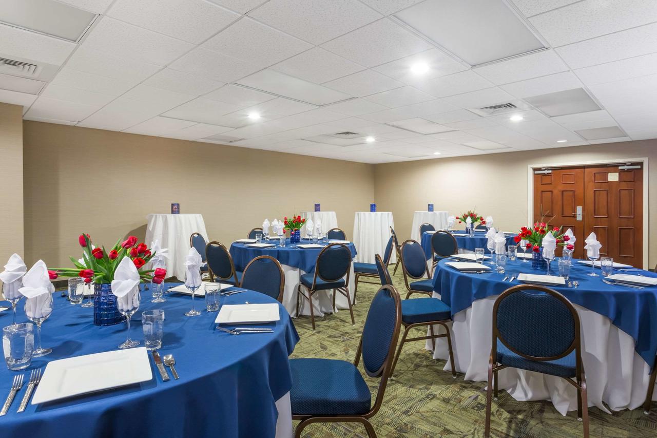 Hawthorn Suites By Wyndham Naples - thumb 34