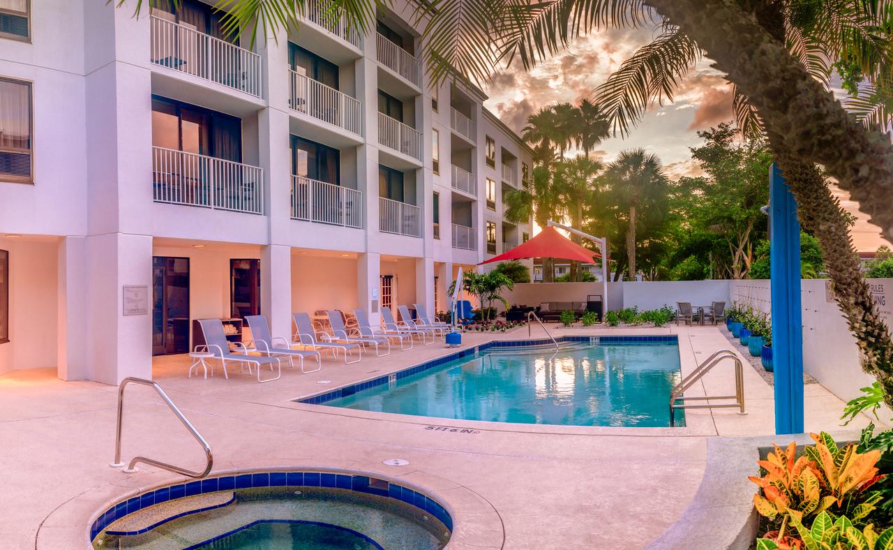 Courtyard By Marriott - Naples - thumb 0