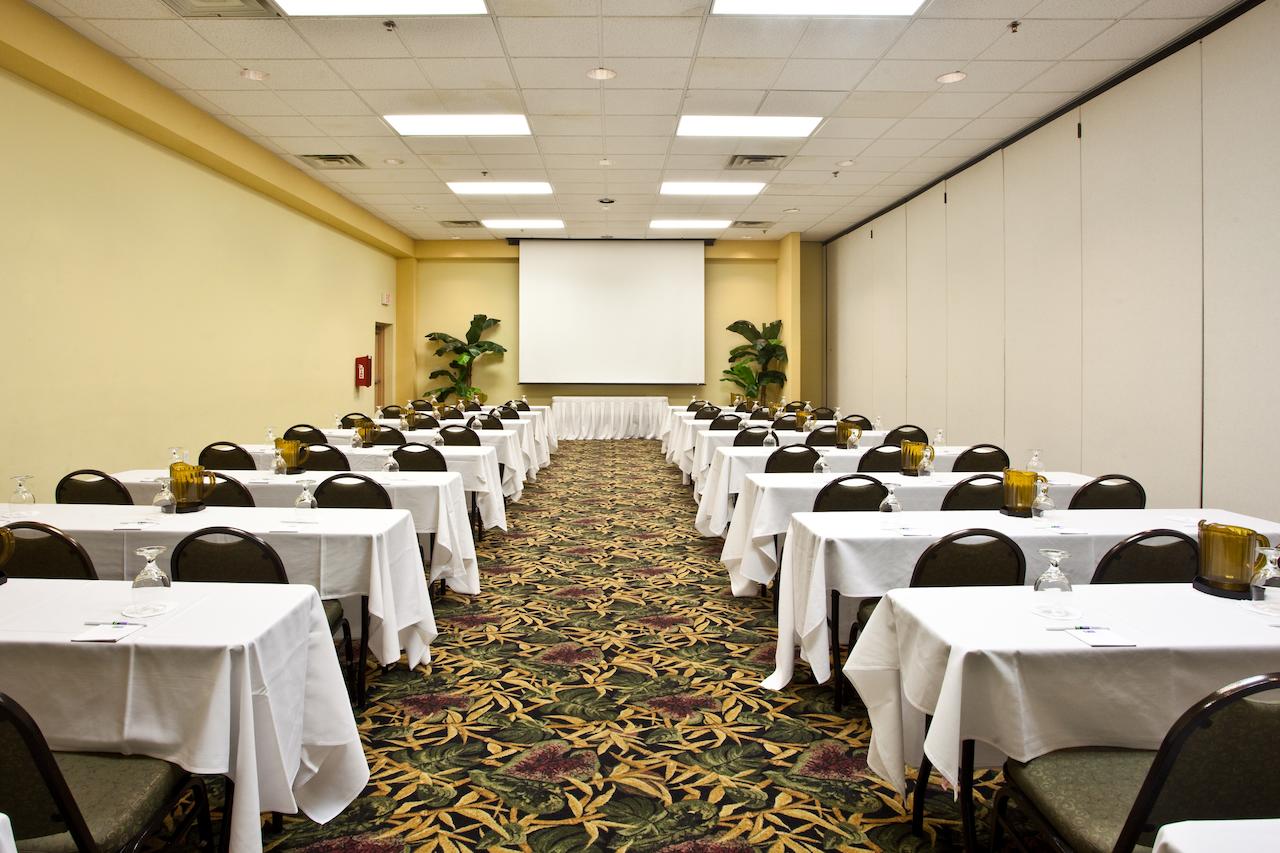 Wyndham Garden Fort Walton Beach Destin - thumb 20