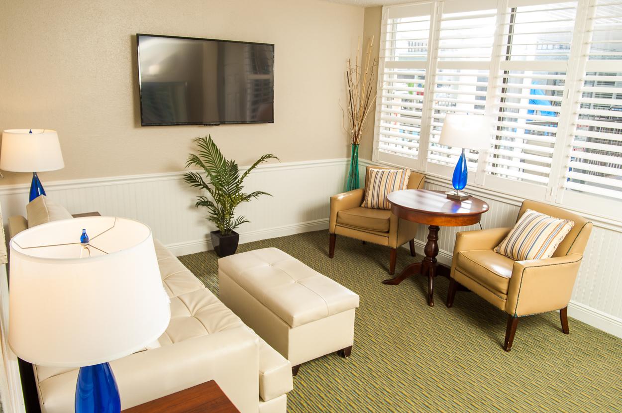 Thunderbird Beach Resort - thumb 3