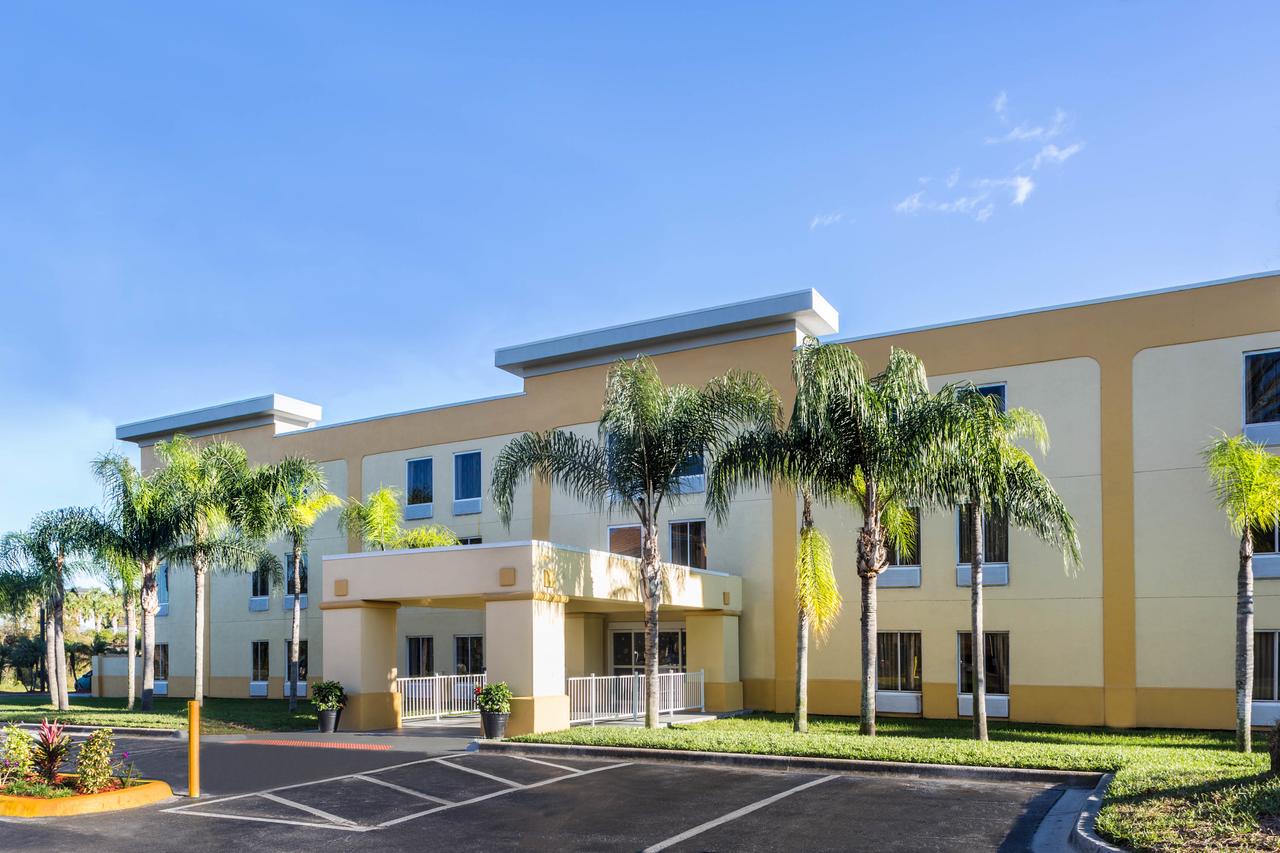 La Quinta By Wyndham Orlando Universal Area - thumb 16