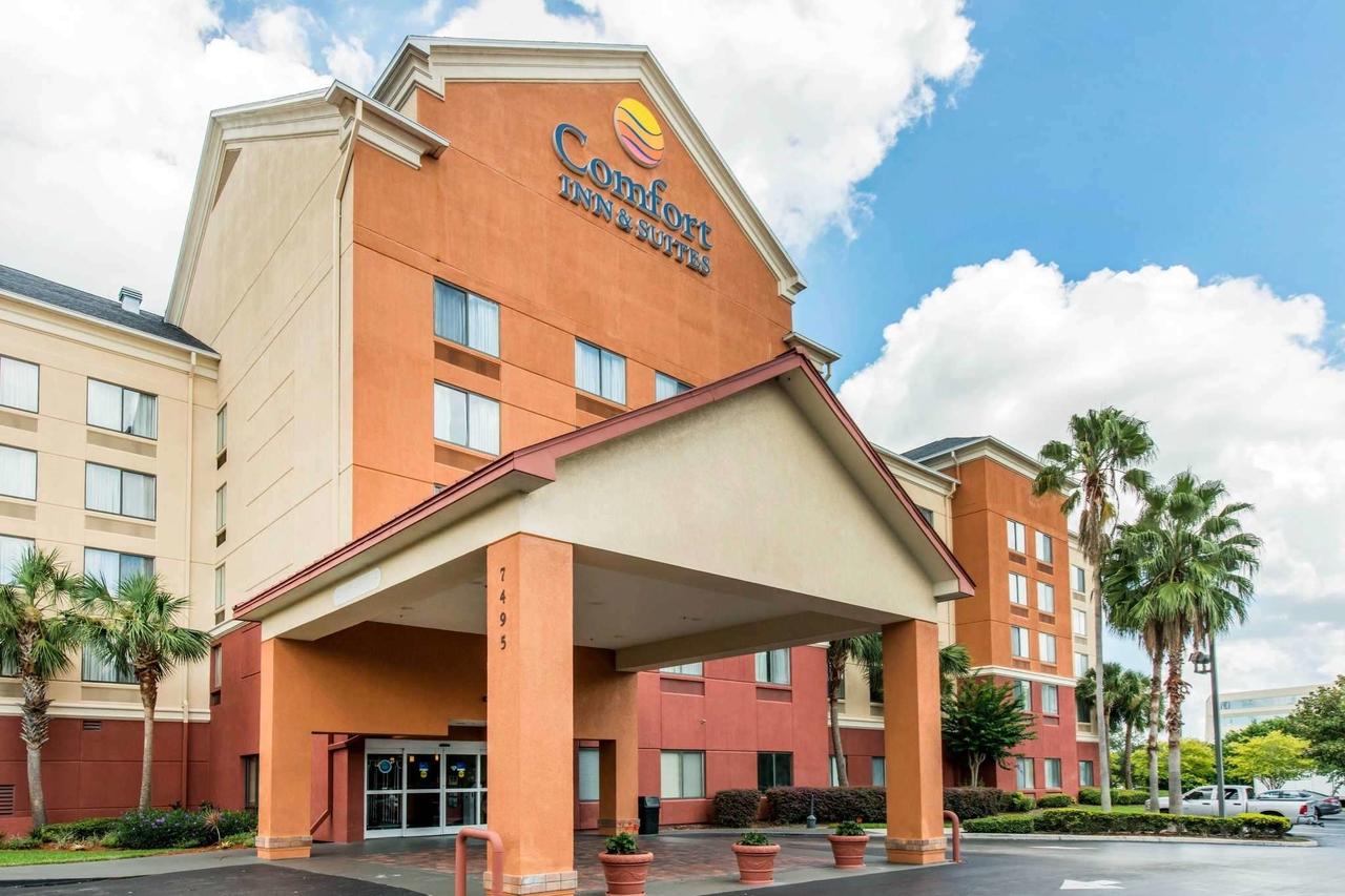 Comfort Inn & Suites Near Universal Orlando Resort - thumb 0