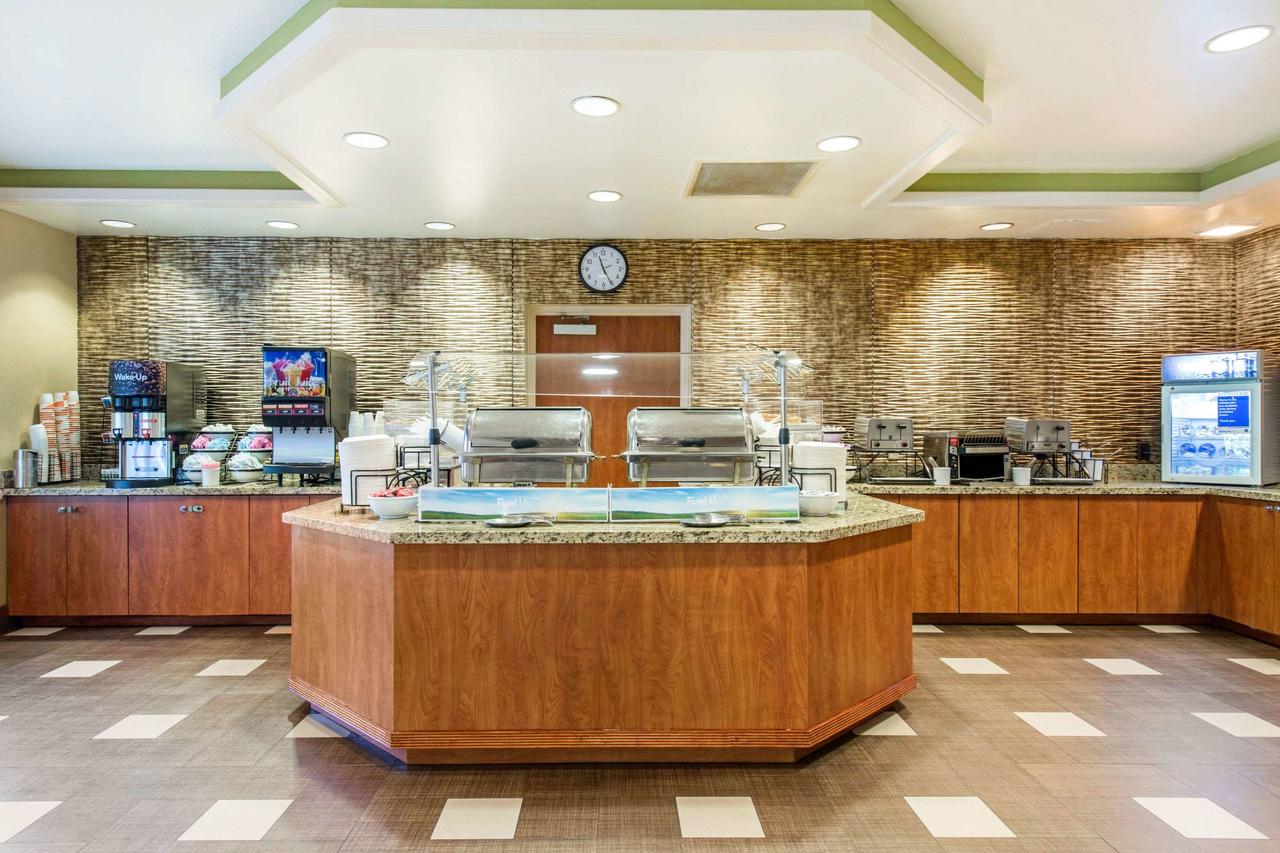 Comfort Inn & Suites Near Universal Orlando Resort - thumb 7