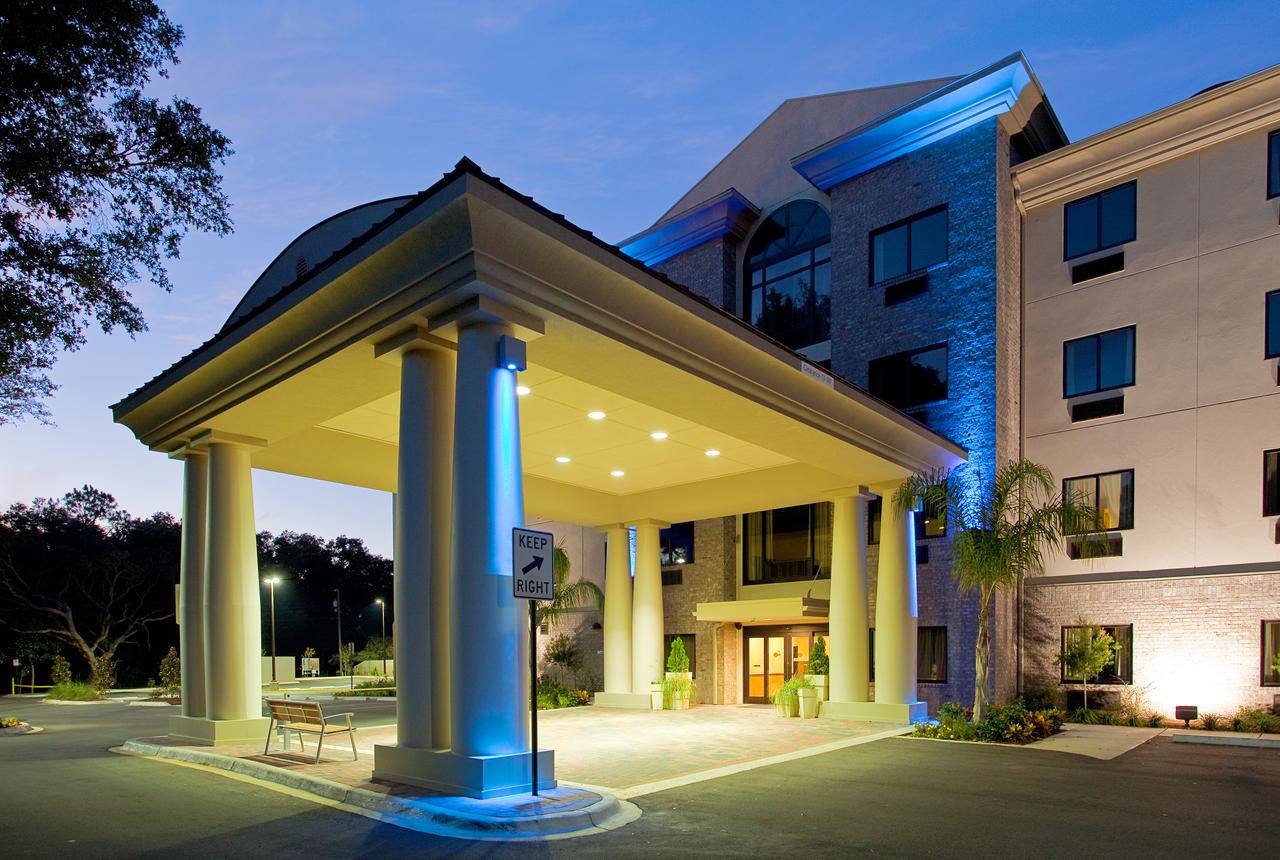 Holiday Inn Express Hotel & Suites Pensacola-West Navy Base - thumb 33