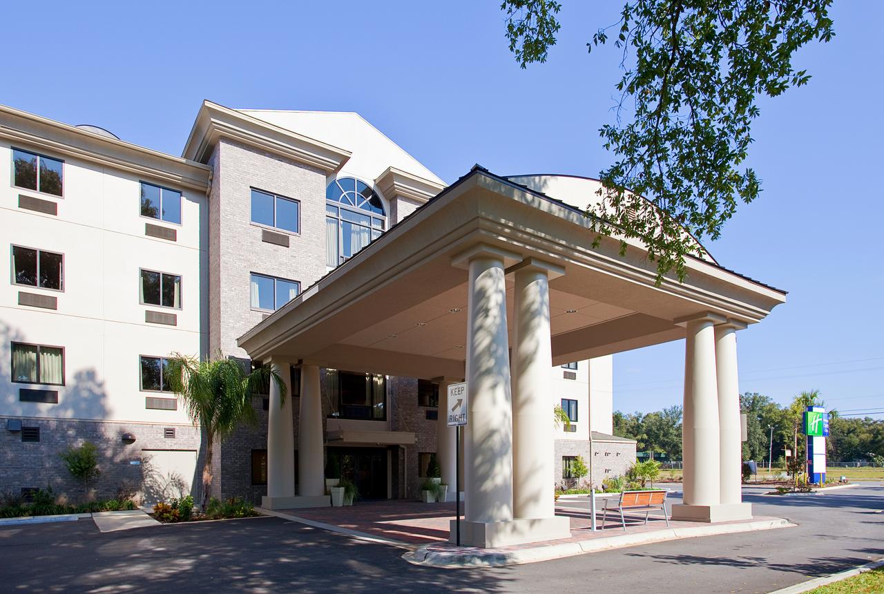 Holiday Inn Express Hotel & Suites Pensacola-West Navy Base - thumb 34
