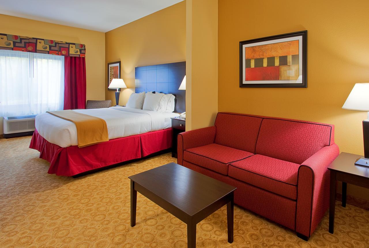 Holiday Inn Express Hotel & Suites Pensacola-West Navy Base - thumb 36