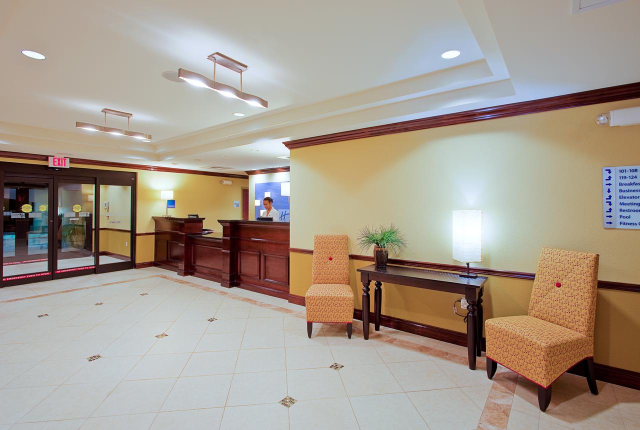 Holiday Inn Express Hotel & Suites Pensacola-West Navy Base - thumb 21