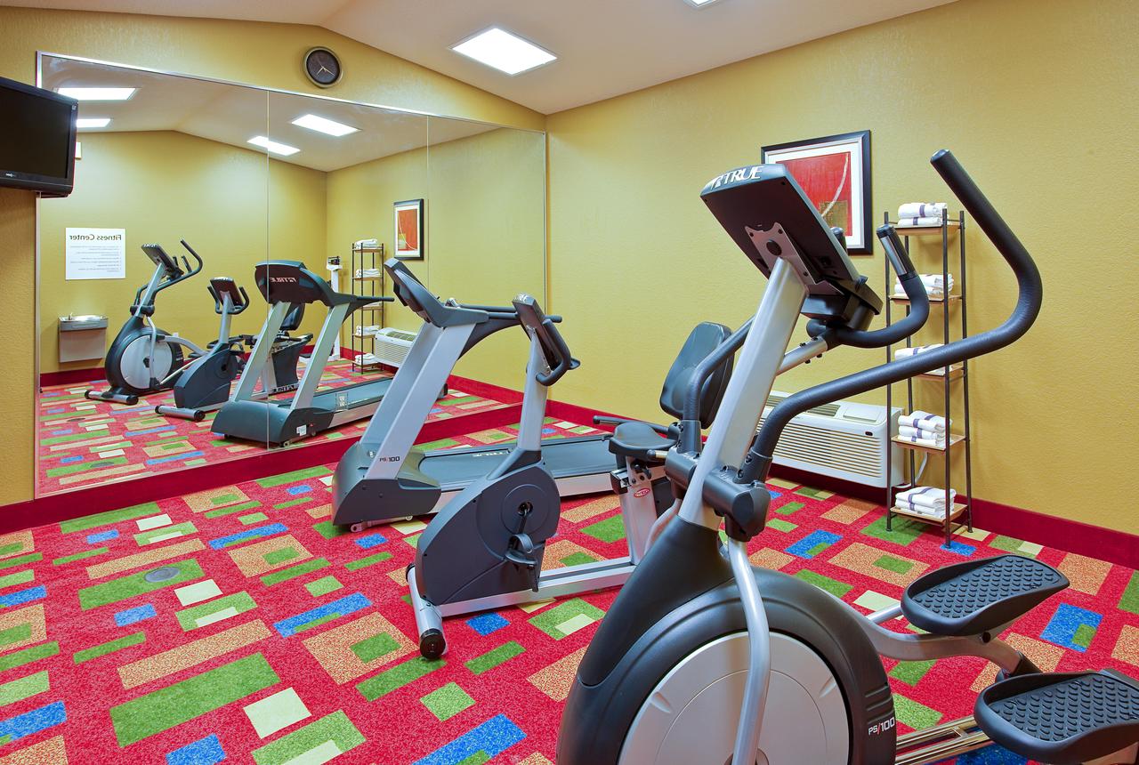 Holiday Inn Express Hotel & Suites Pensacola-West Navy Base - thumb 26