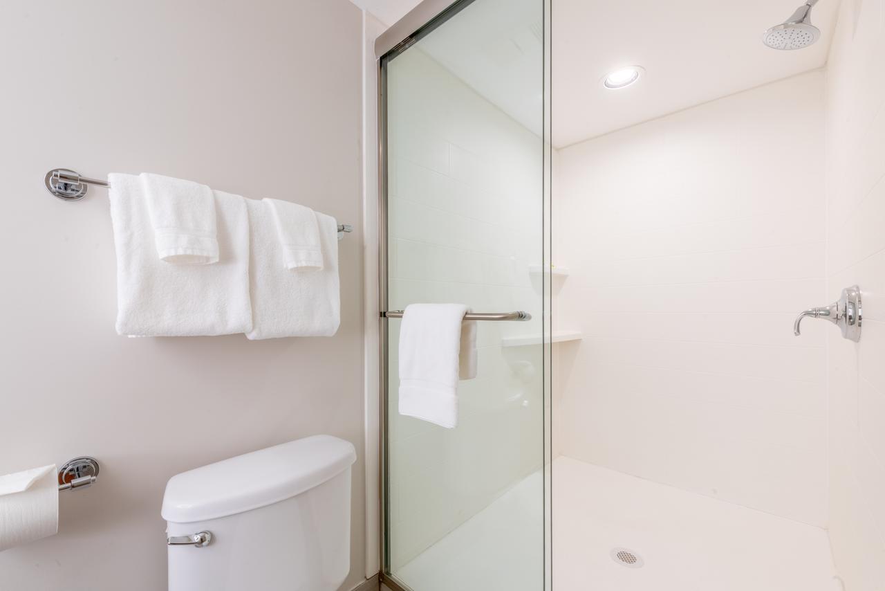 Holiday Inn Express Hotel & Suites Bradenton West - thumb 18