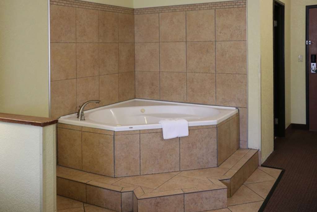 Quality Inn East - thumb 5