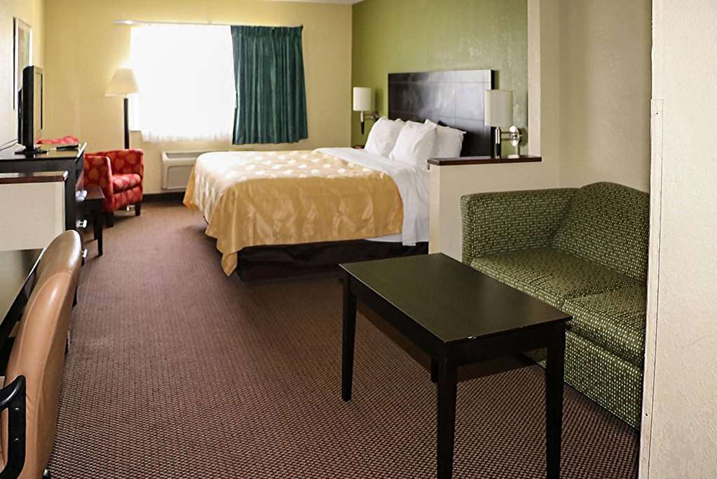 Quality Inn East - thumb 10