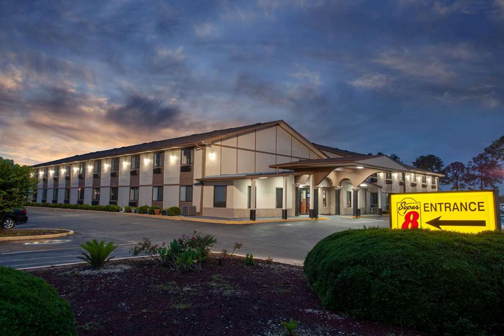 Super 8 Waycross - thumb 1