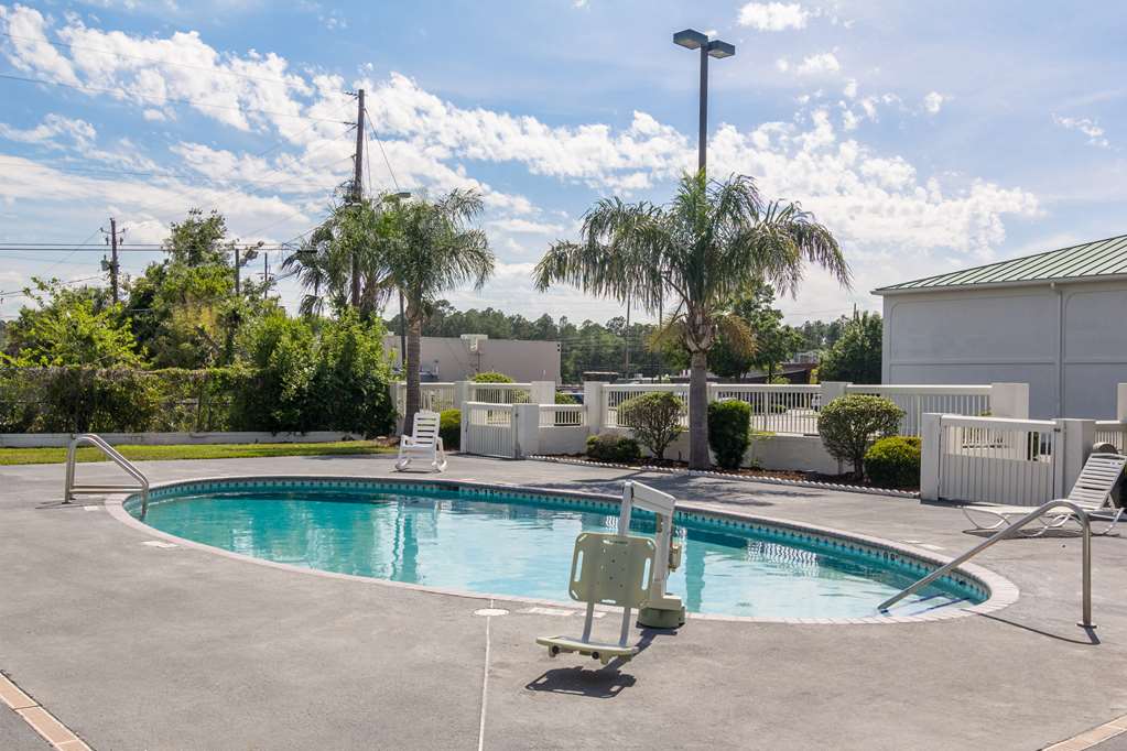 Motel 6 Waycross GA - thumb 15