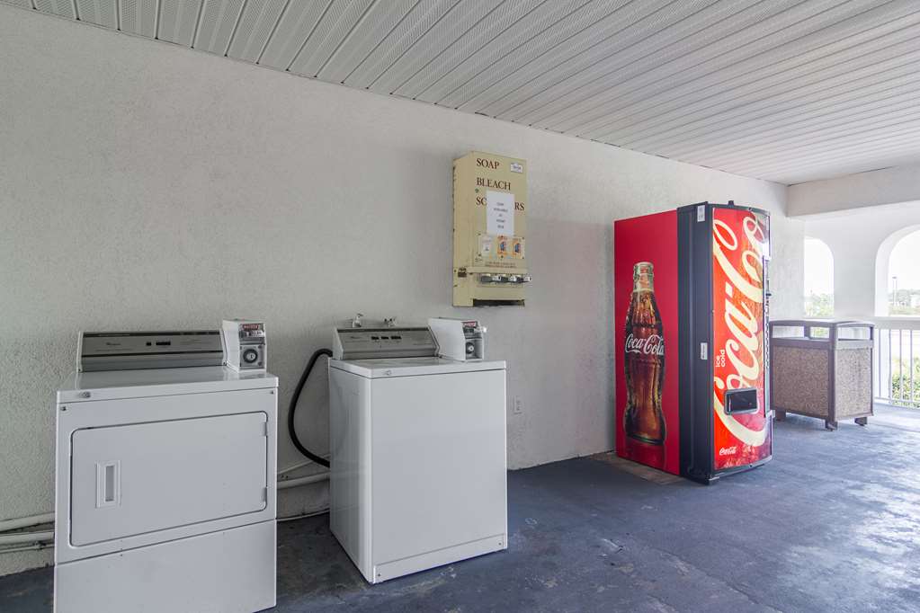 Motel 6 Waycross GA - thumb 17