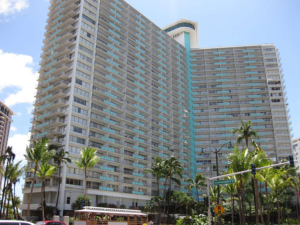 Ilikai Hotel & Luxury Suites - thumb 1