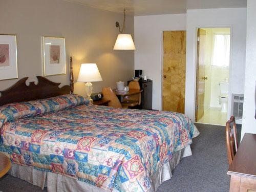 Lone Oak Lodge - thumb 2
