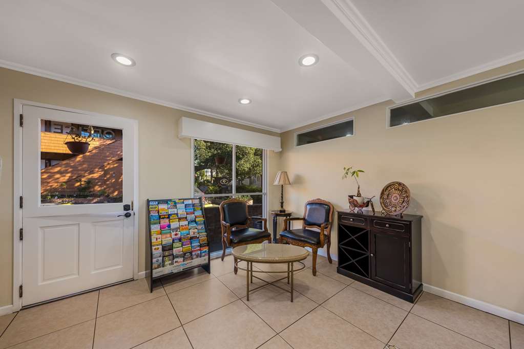 Clarion Collection Carmel By The Sea - thumb 6