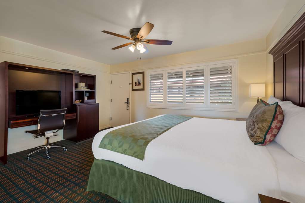 Clarion Collection Carmel By The Sea - thumb 15