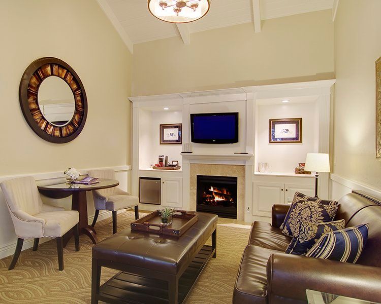 Carriage House Inn - thumb 1