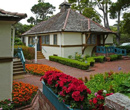 Normandy Inn - thumb 1