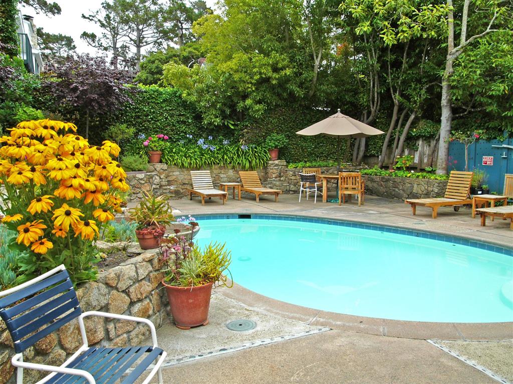 Normandy Inn - thumb 9