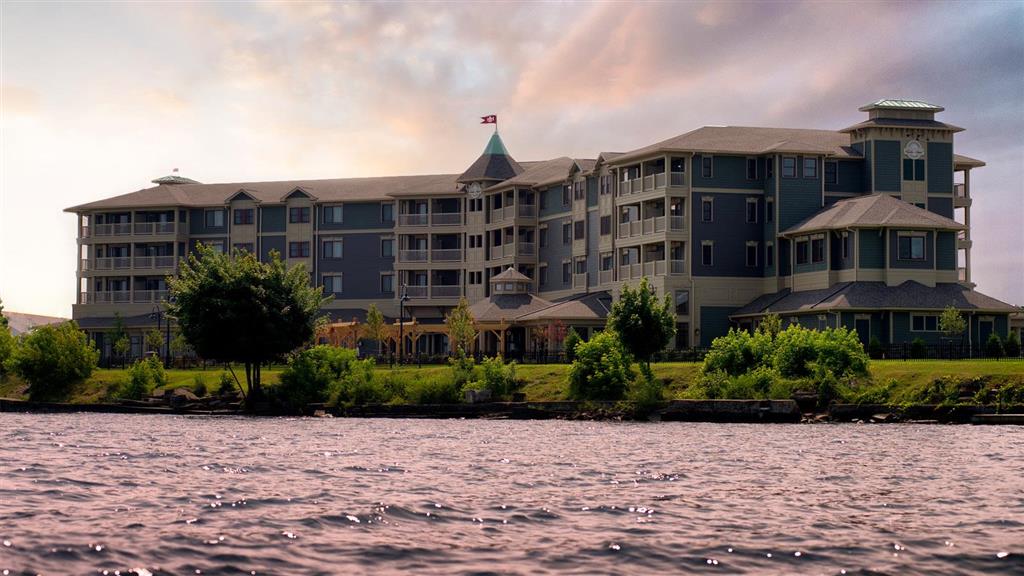 1000 Islands Harbor Hotel - thumb 1