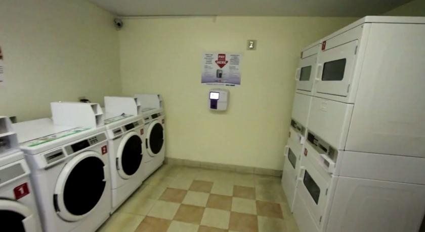 InTown Suites Gulfport Airport - thumb 5