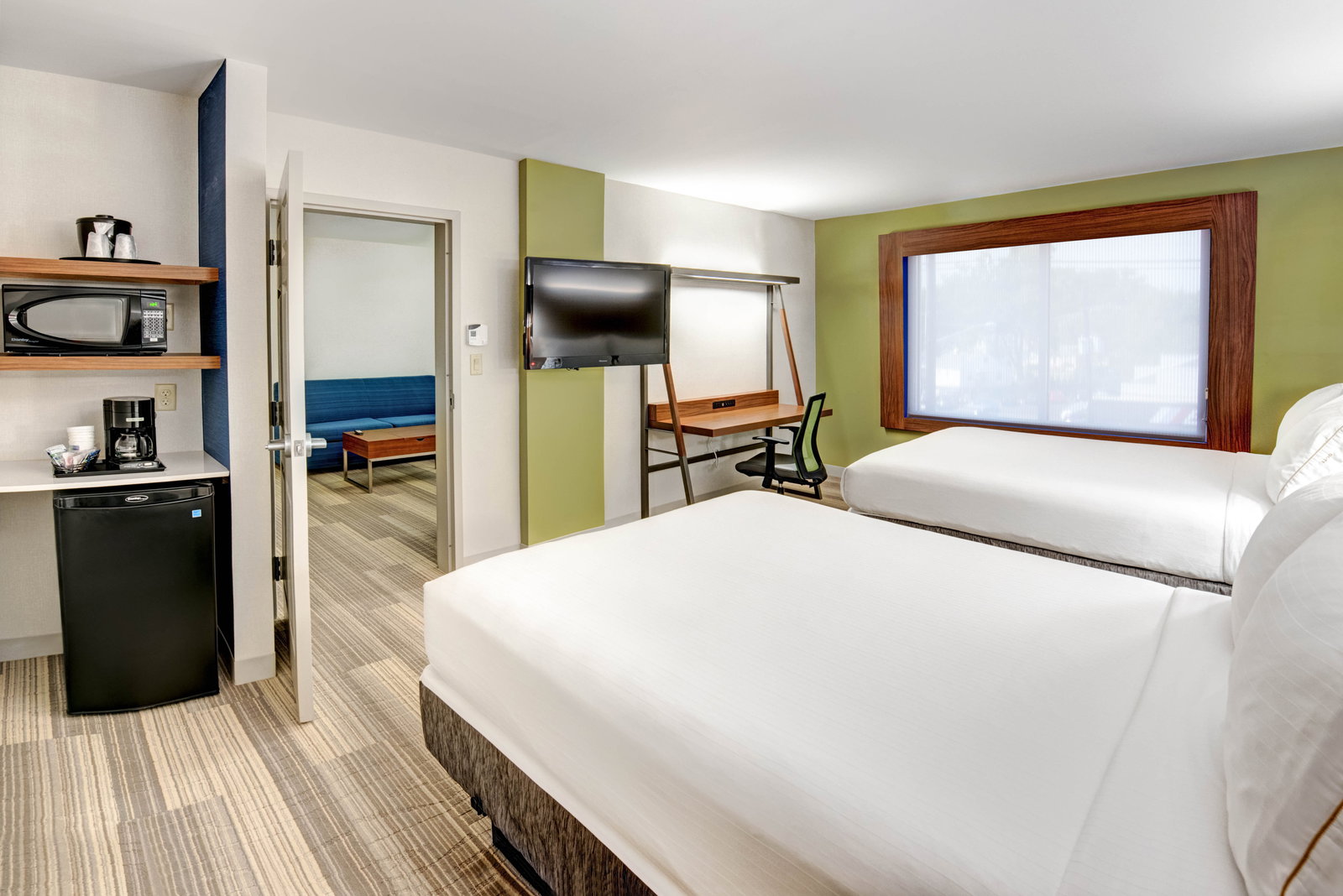 Holiday Inn Express & Suites Woodbridge - thumb 13