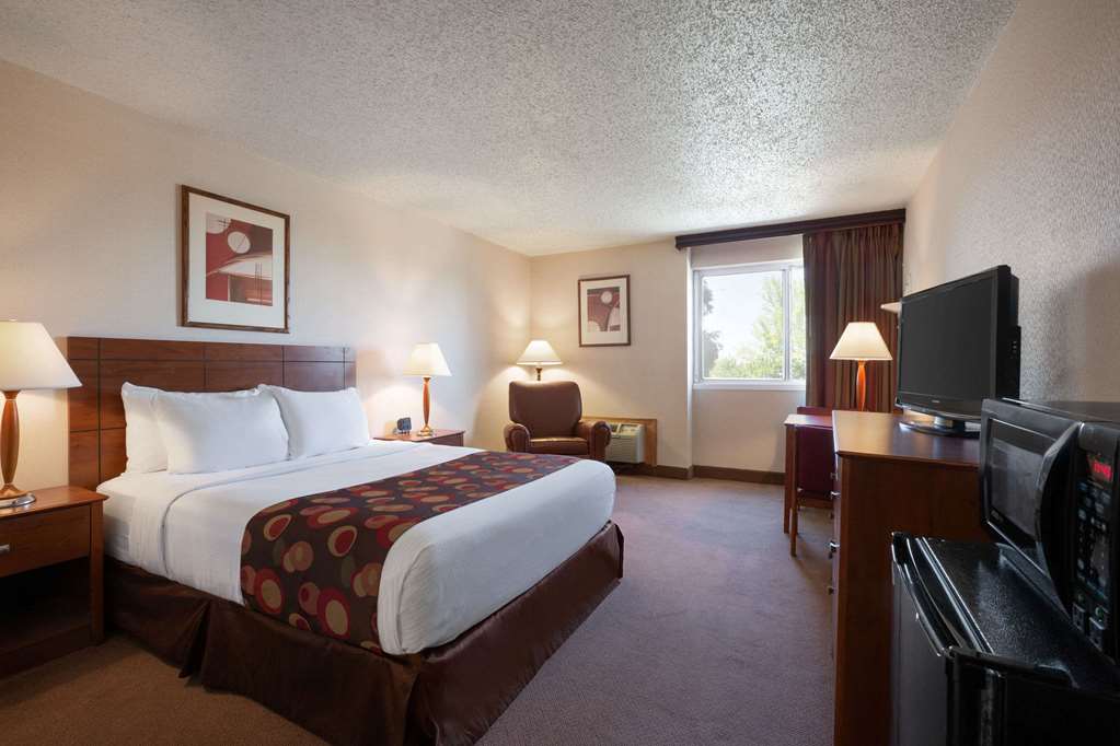 Ramada Bismarck - thumb 6