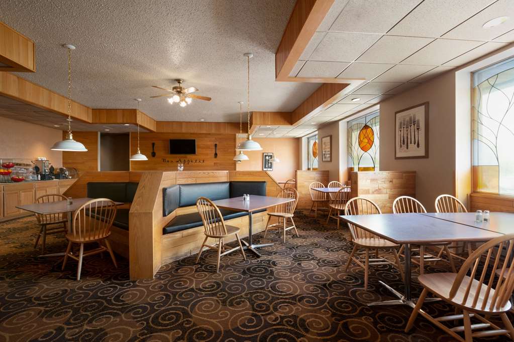 Ramada Bismarck - thumb 12