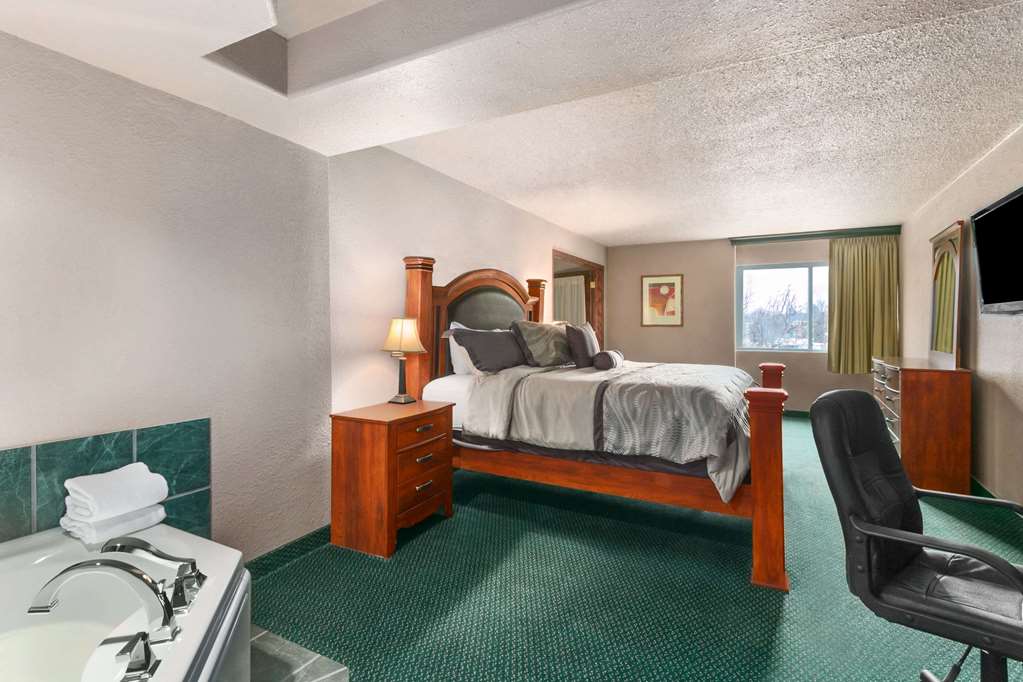 Ramada Bismarck - thumb 13
