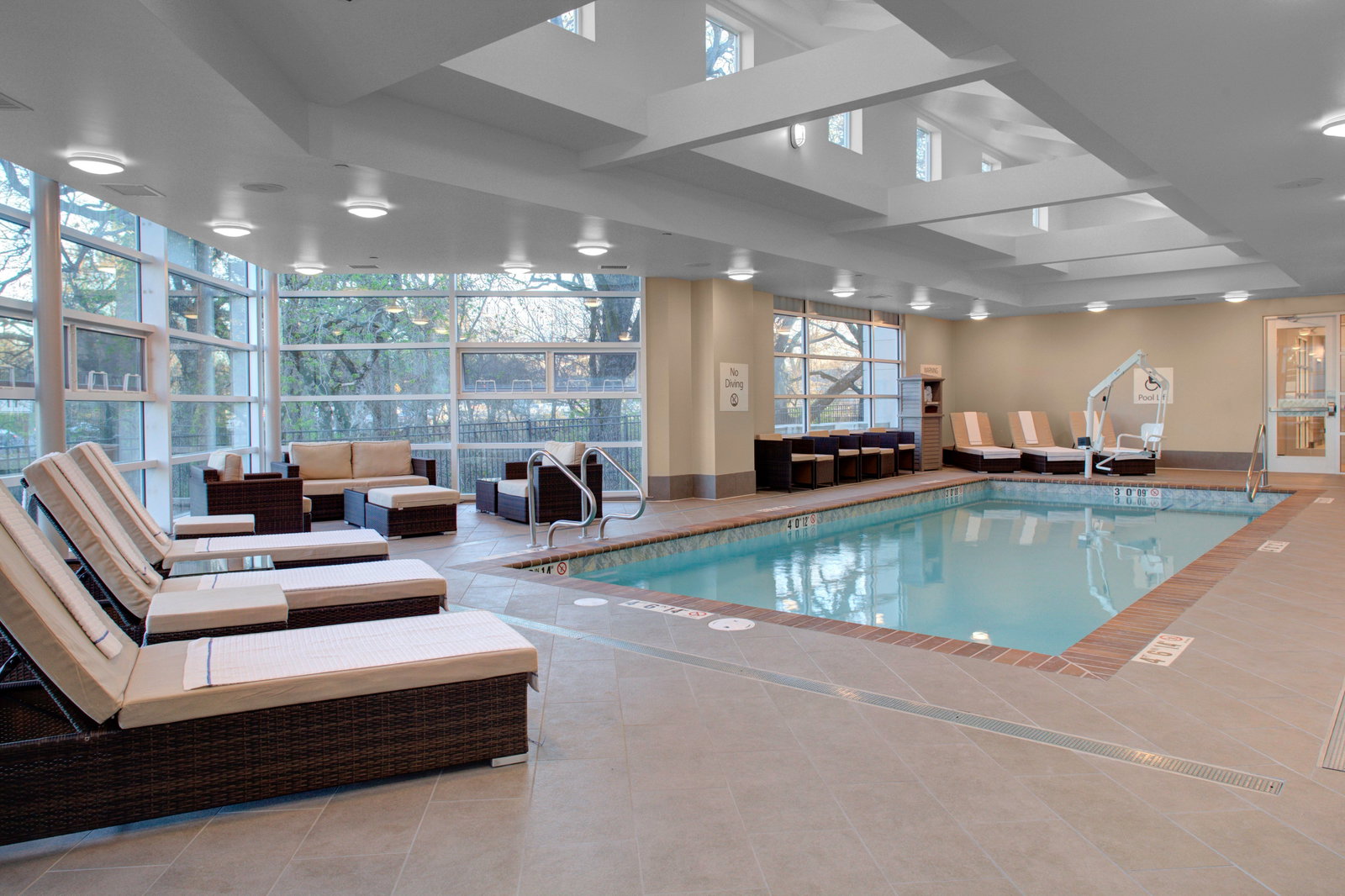 Holiday Inn Windsor Wine Country - thumb 7