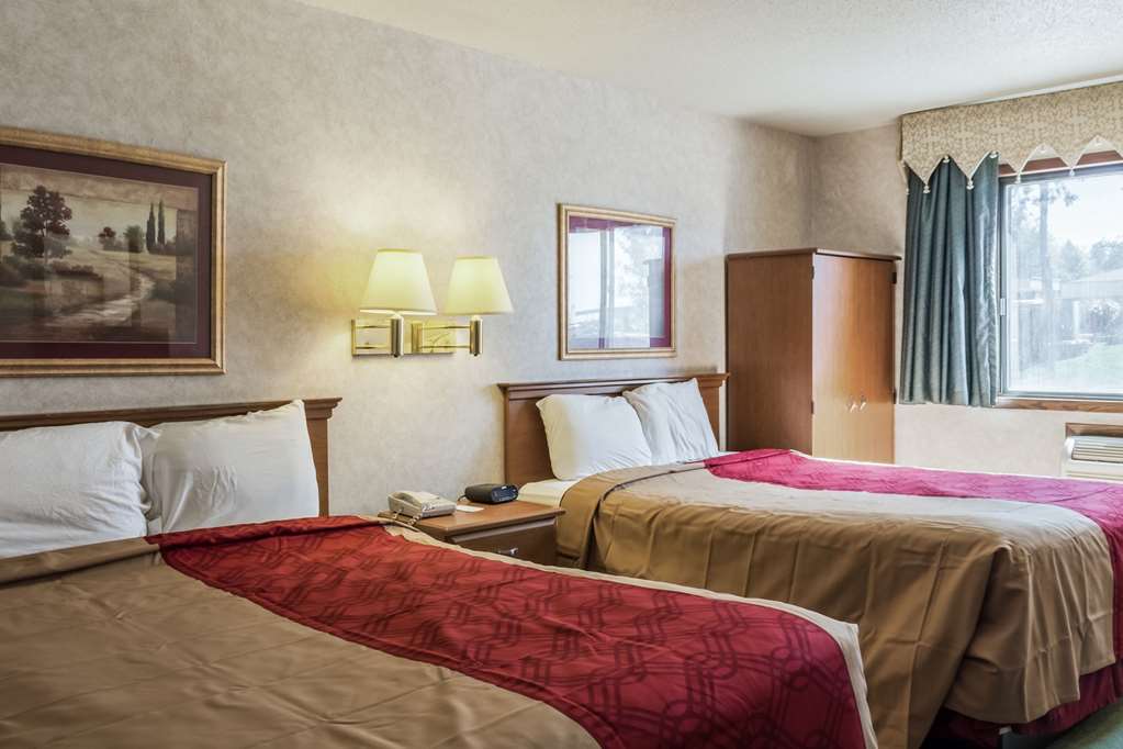 Econo Lodge - thumb 9