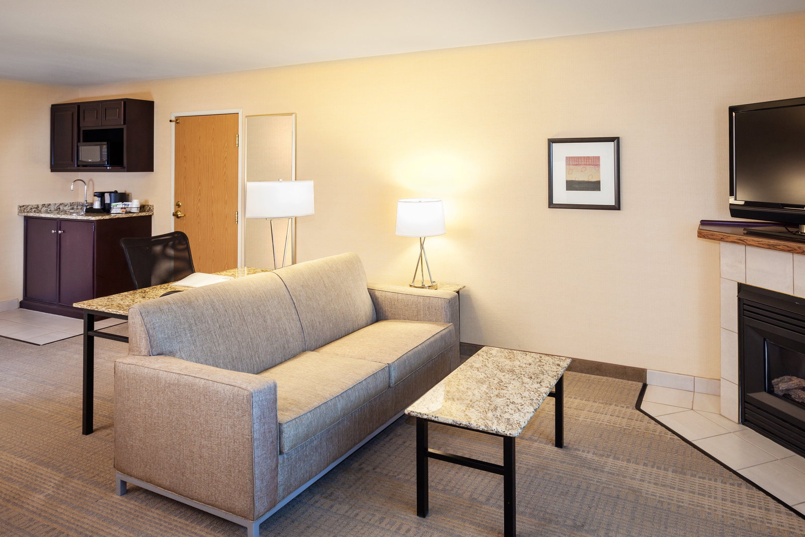 Holiday Inn Express Hotel & Suites - thumb 14