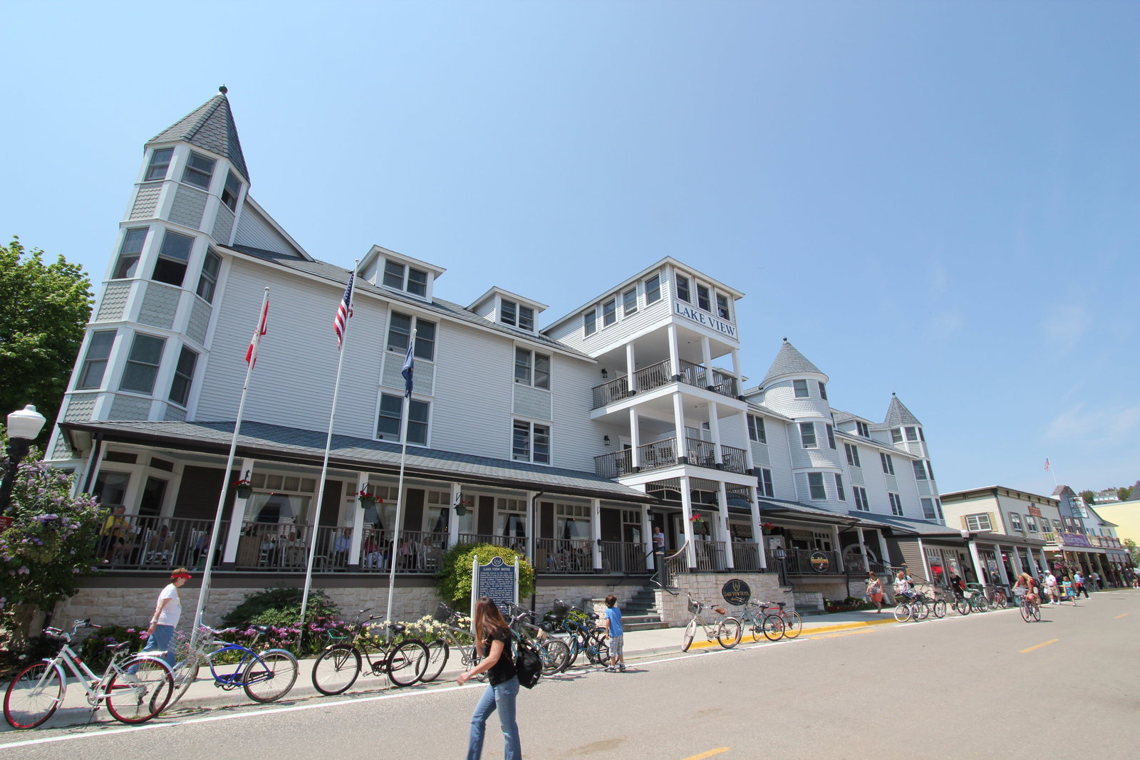Lake View Hotel - thumb 2