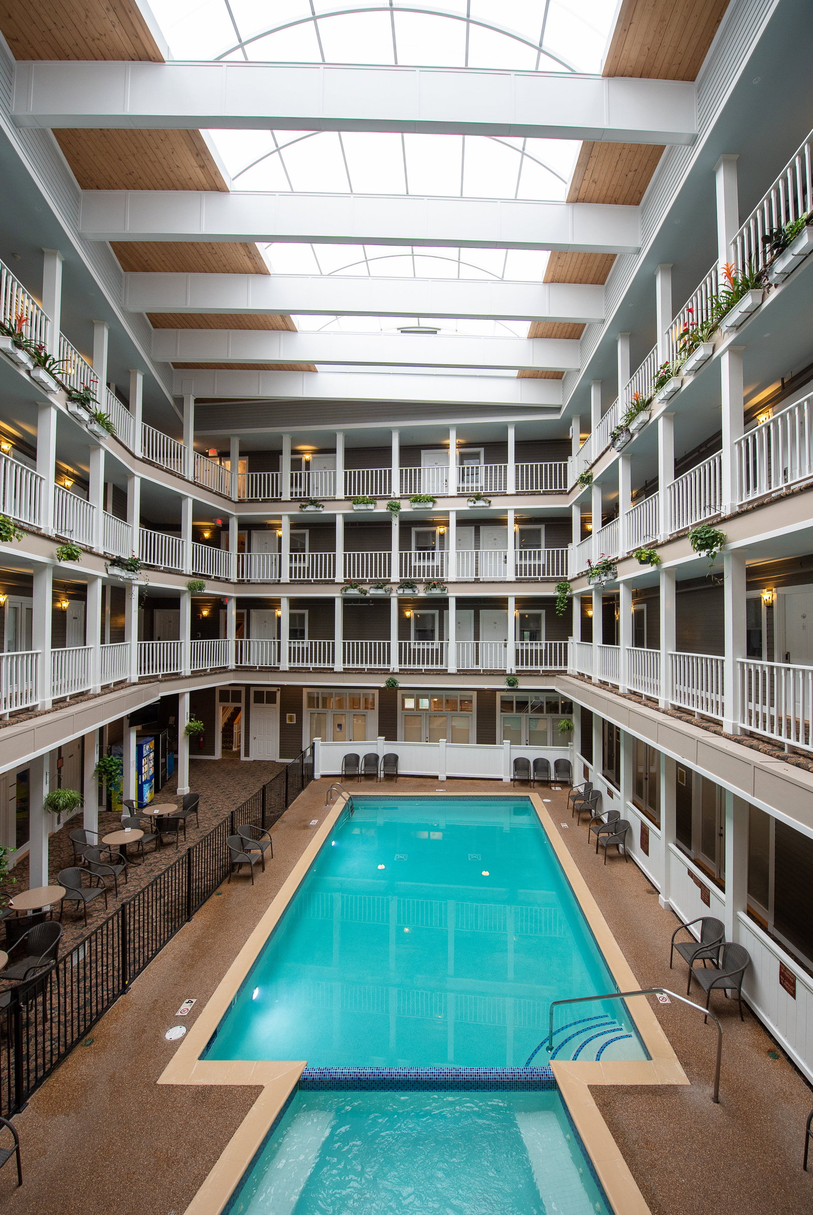 Lake View Hotel - thumb 14