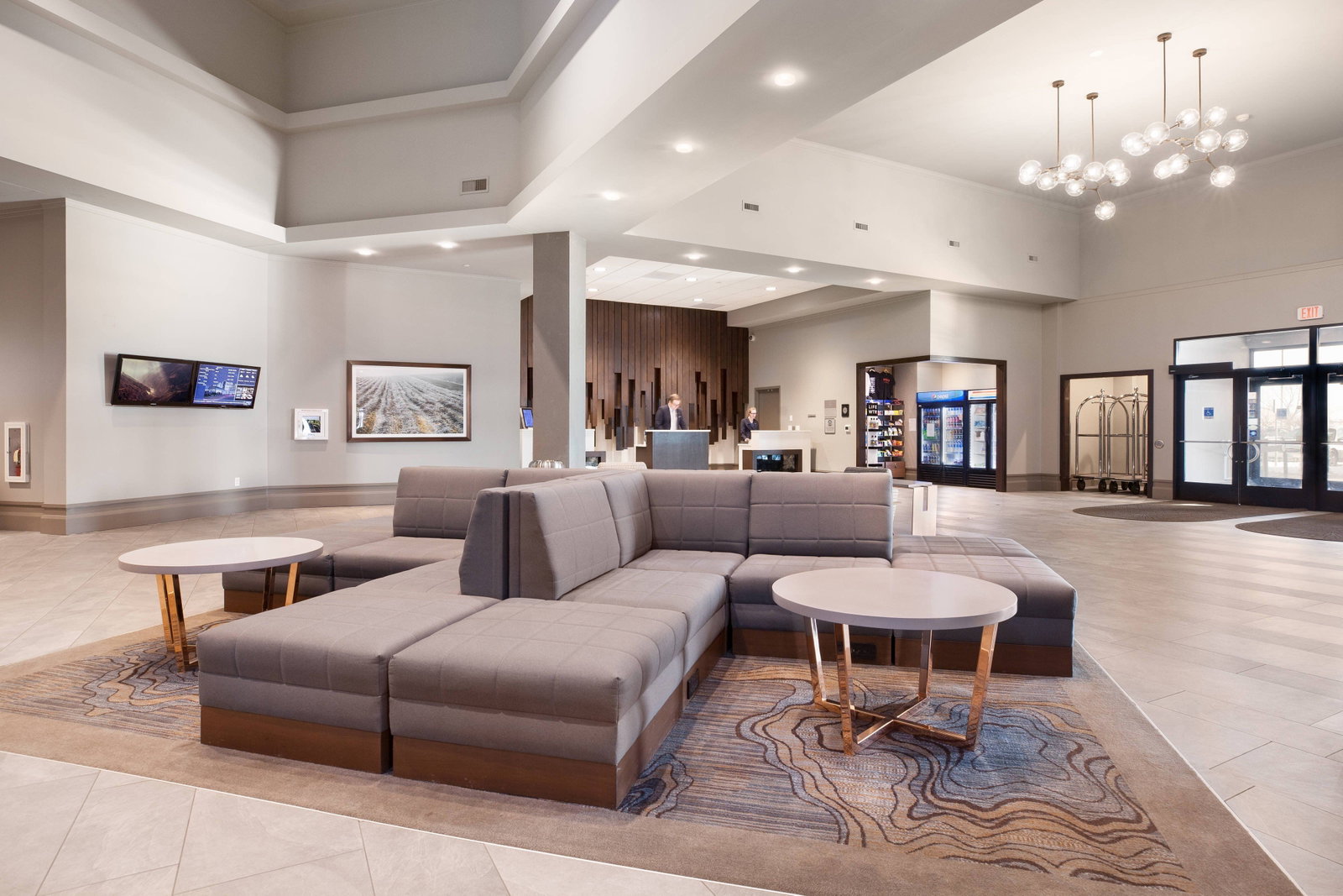 Delta Hotels Fargo - thumb 1