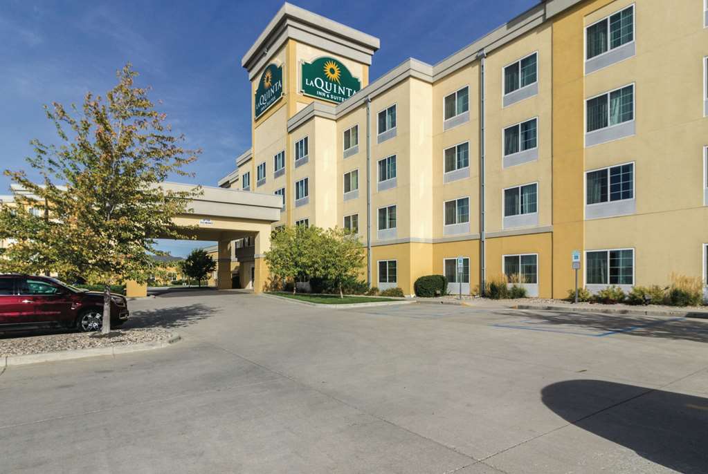 La Quinta Inn & Suites Fargo - thumb 0