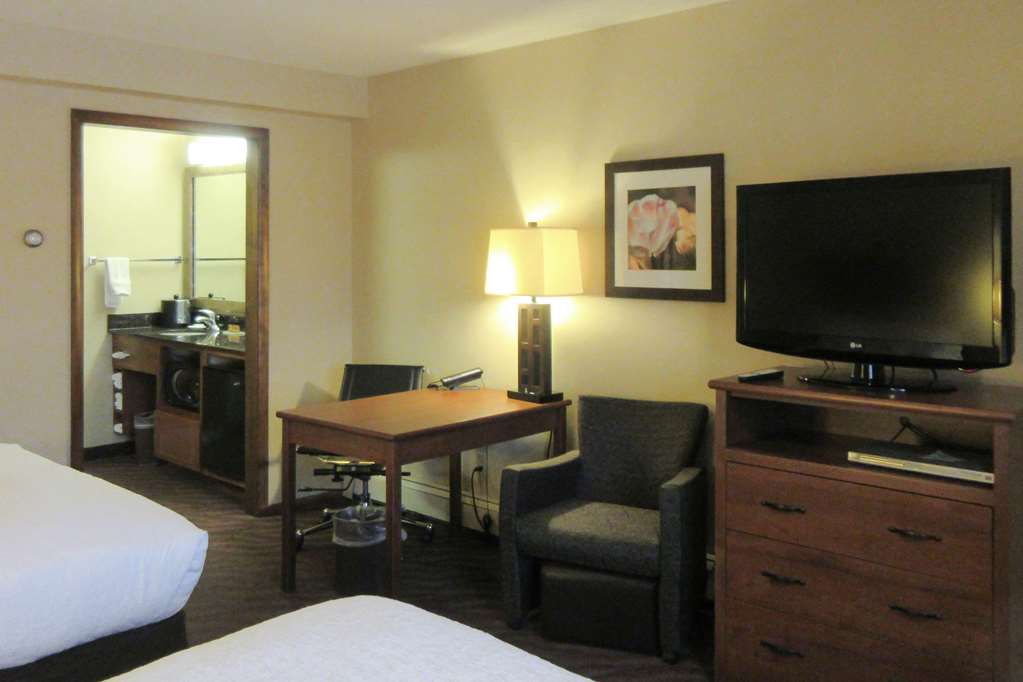 Quality Inn & Suites Detroit Lakes - thumb 3