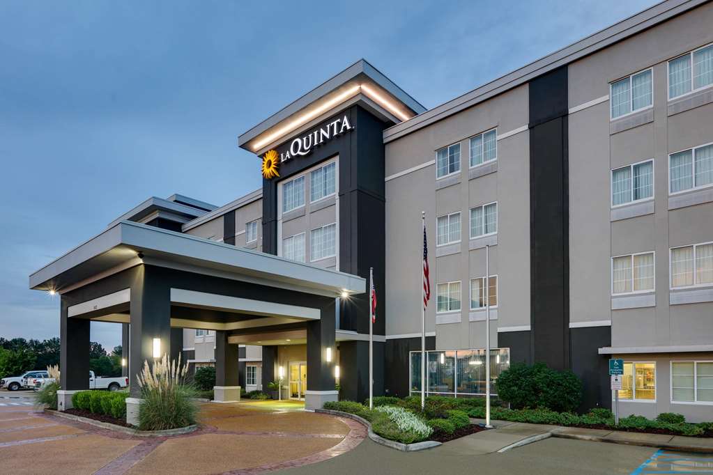 La Quinta Inn & Suites Starkville - thumb 3