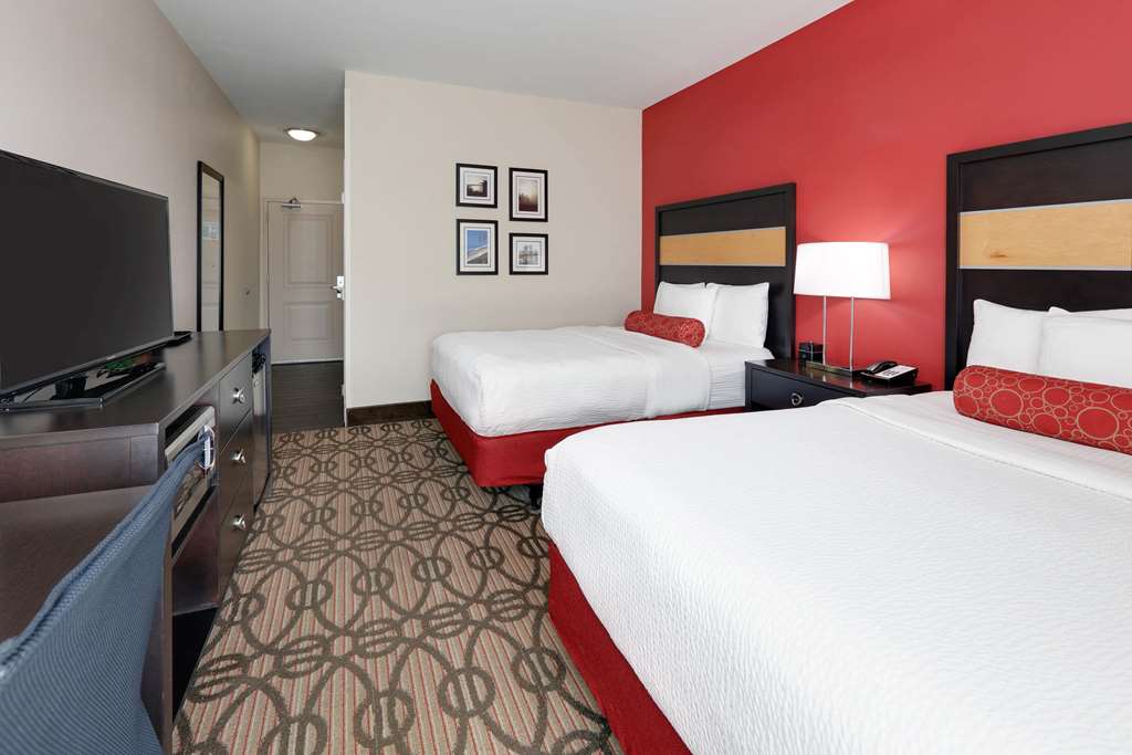 La Quinta Inn & Suites Starkville - thumb 8