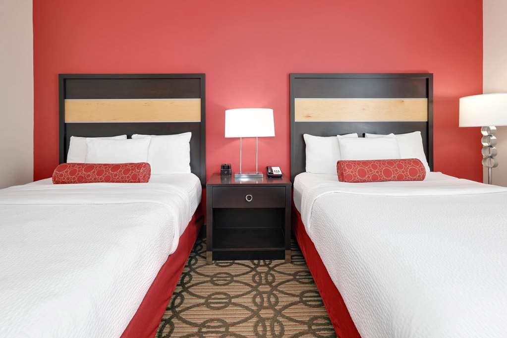 La Quinta Inn & Suites Starkville - thumb 9