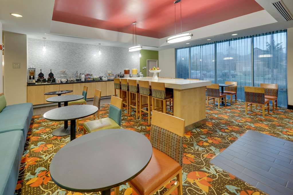 La Quinta Inn & Suites Starkville - thumb 16