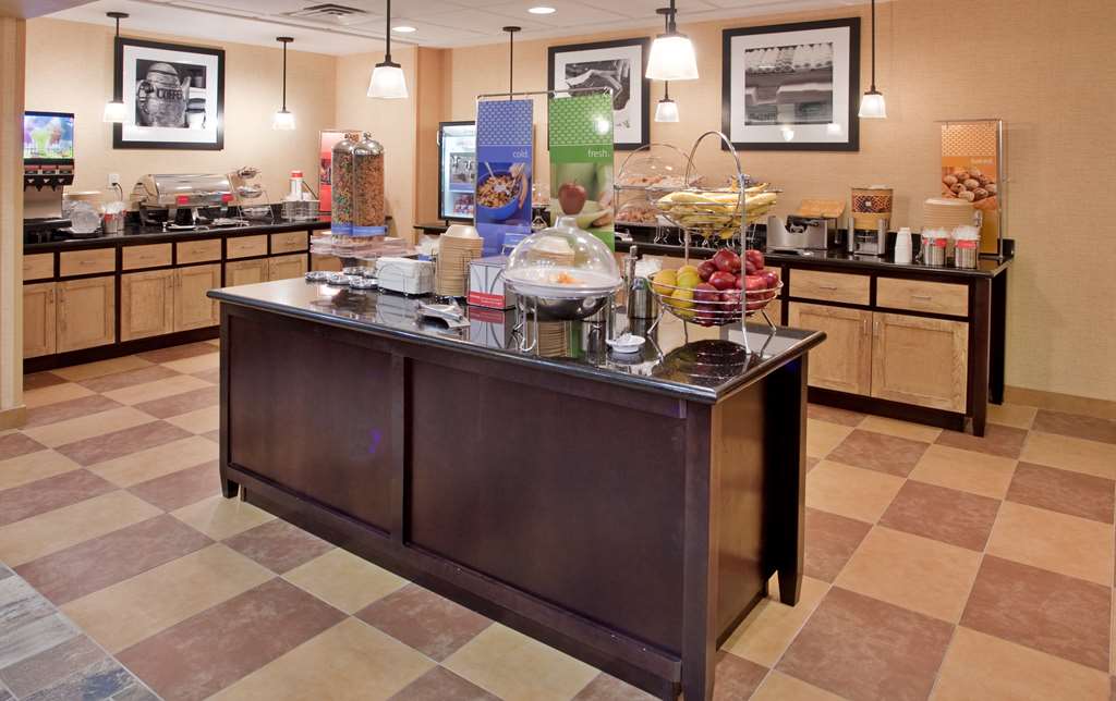 Hampton Inn & Suites Dickinson - thumb 13