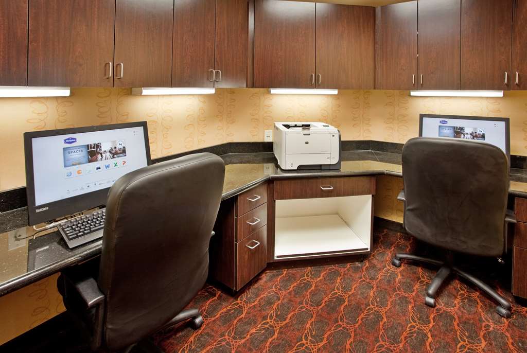 Hampton Inn & Suites Dickinson - thumb 17