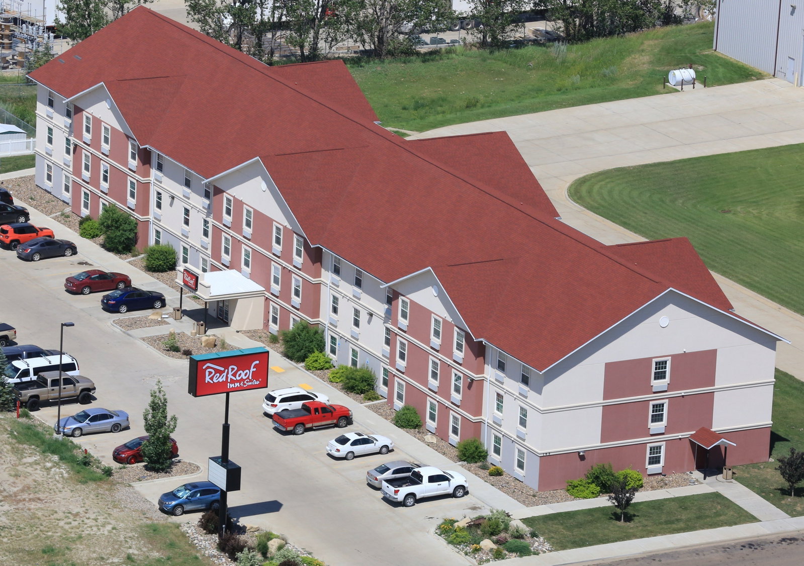 Red Roof Inn & Suites Dickinson - thumb 1